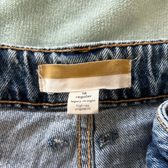 Regular Straight High Rise Jeans - Picture 3 of 4